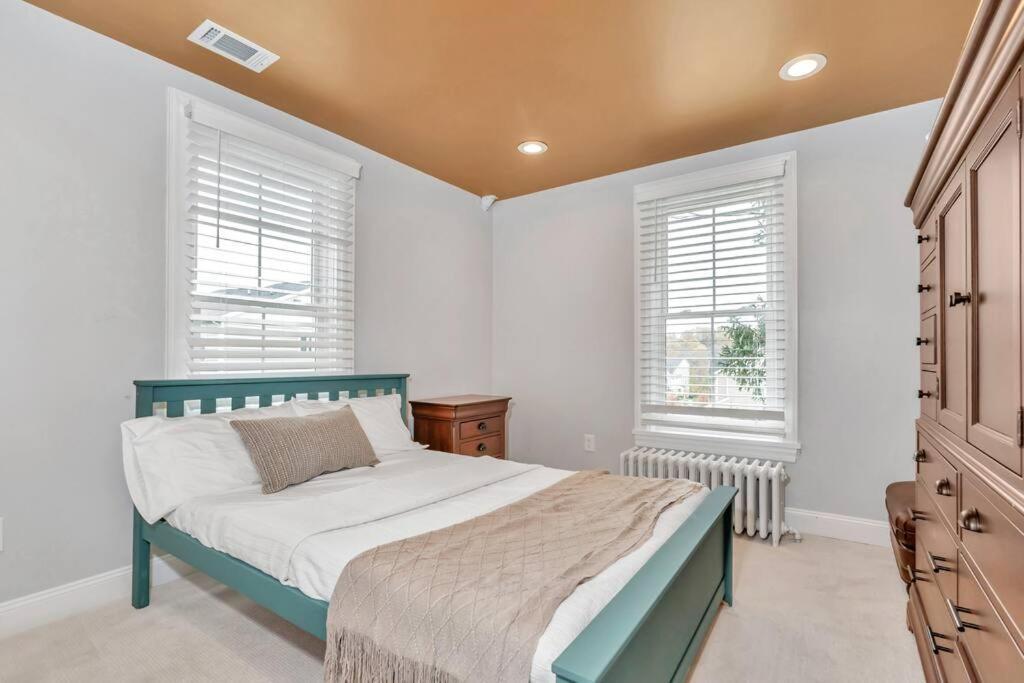 Underground Railroad 3 Bedroom * Kennett Square